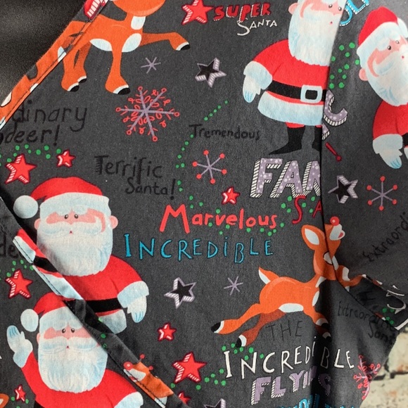 Rudolph the red nose reindeer scrub top 
size M - Picture 3 of 8